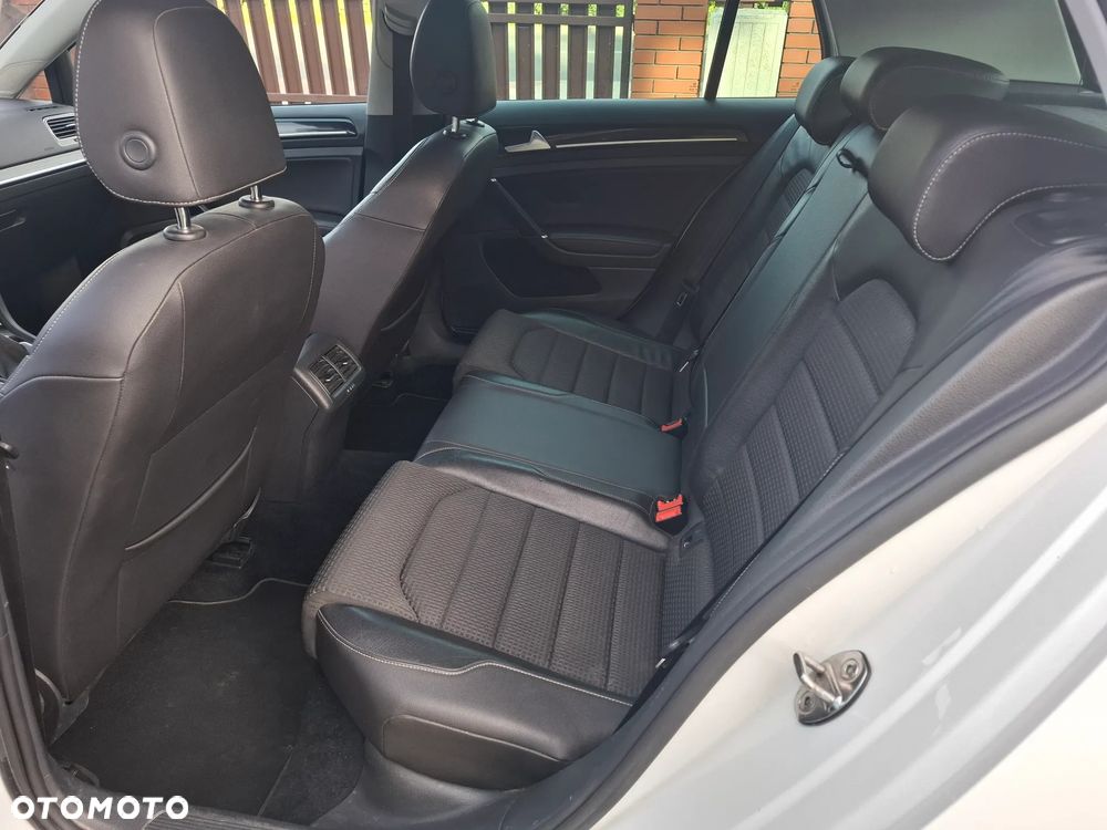 Volkswagen Golf 2.0 TDI BMT 4Mot Highline - 13