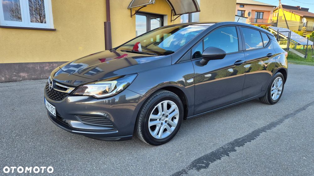 Opel Astra 1.4 Turbo Edition - 1