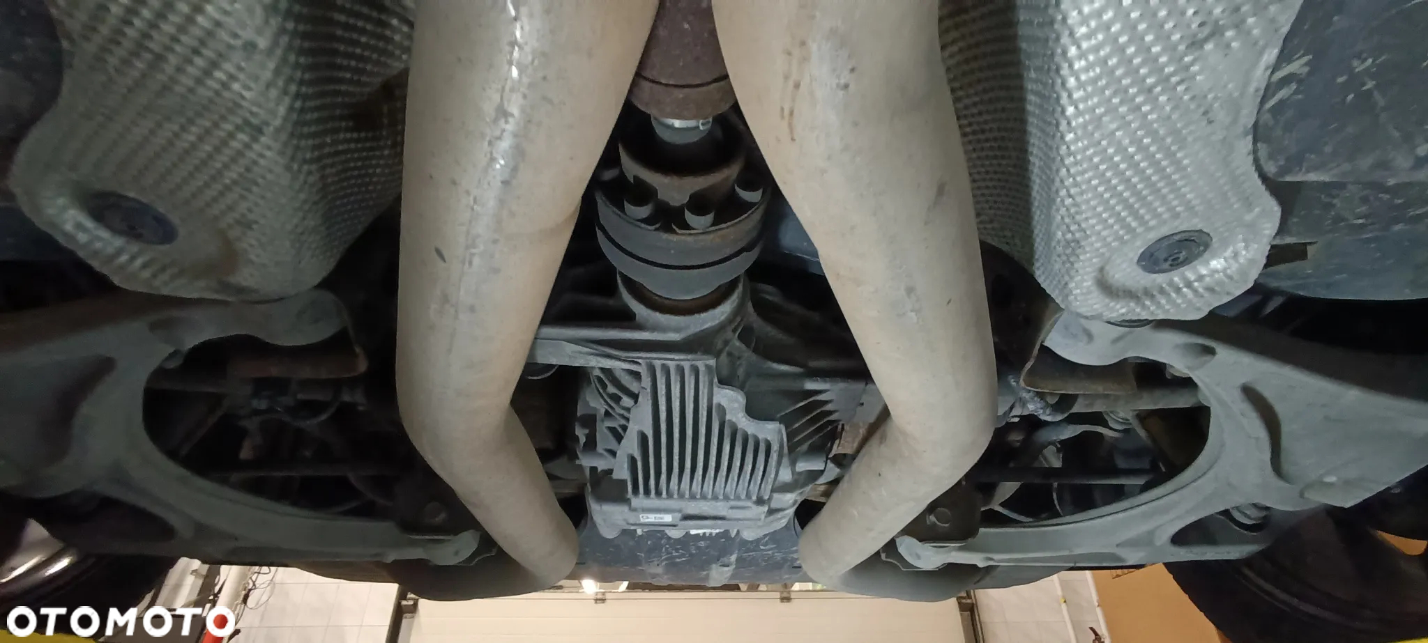 Jeep Grand Cherokee 6.4 V8 SRT8 - 12