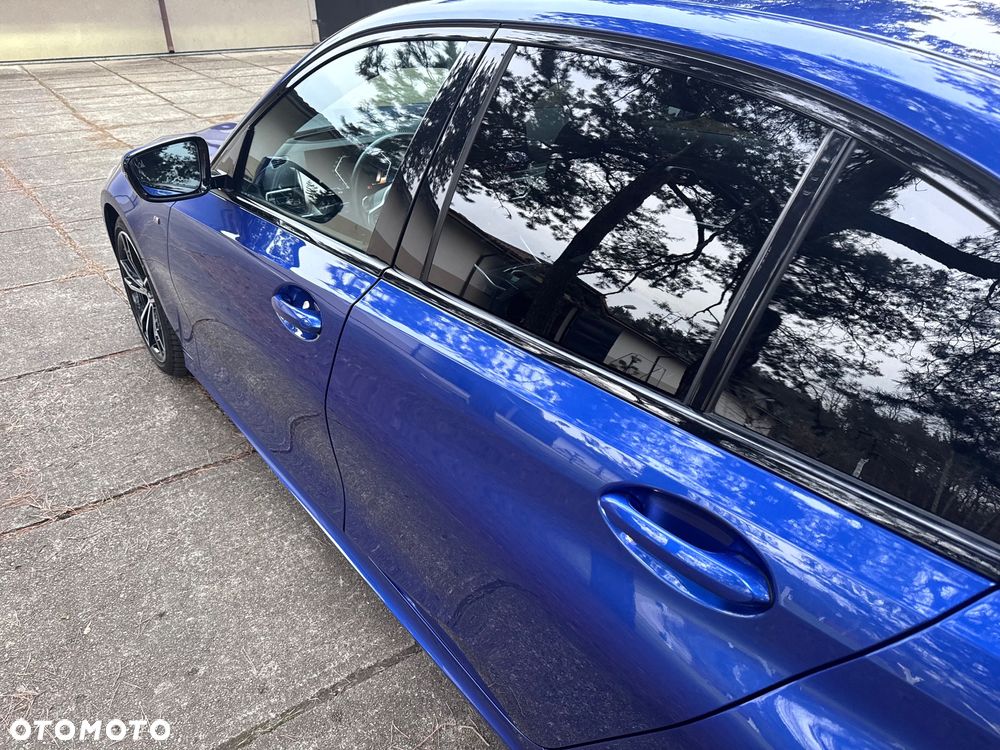 BMW Seria 3 320d xDrive M Sport sport - 20