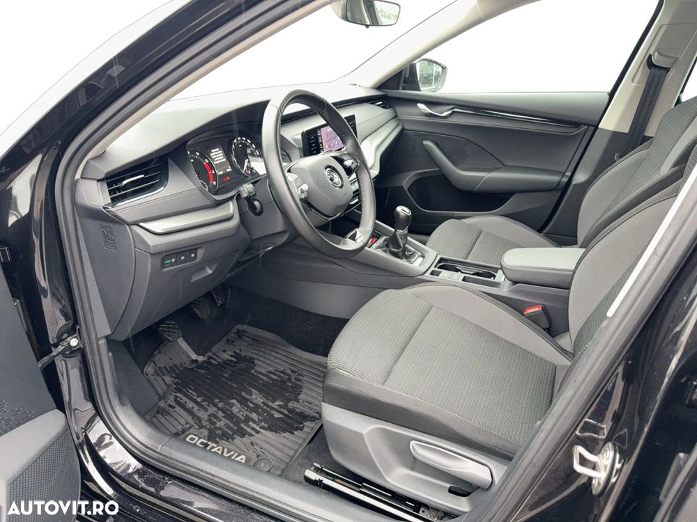Skoda Octavia 1.5 TSI Ambition - 9
