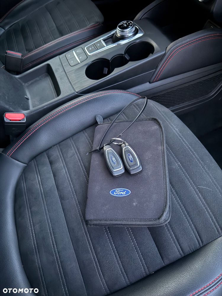 Ford Kuga 2.0 EcoBlue AWD ST-Line X - 11