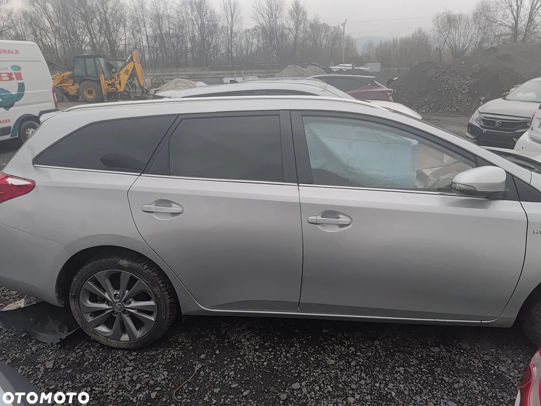 Toyota Auris 1.8 VVT-i Hybrid Automatik Comfort - 4