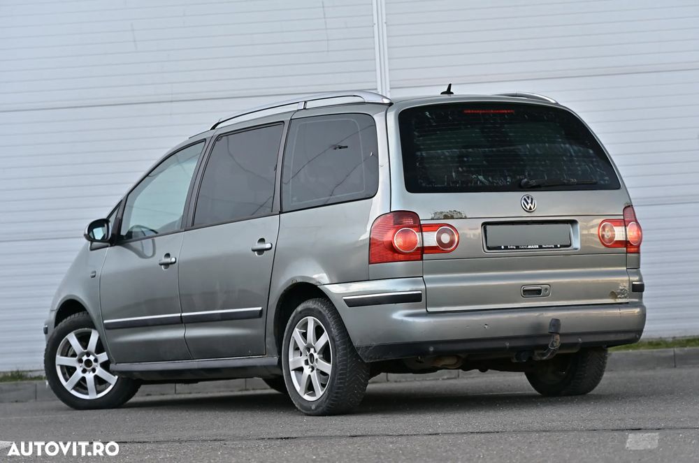 Volkswagen Sharan 1.9TDI Trendline - 6