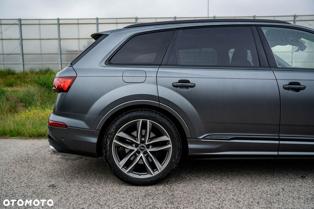 Audi SQ7 - 9