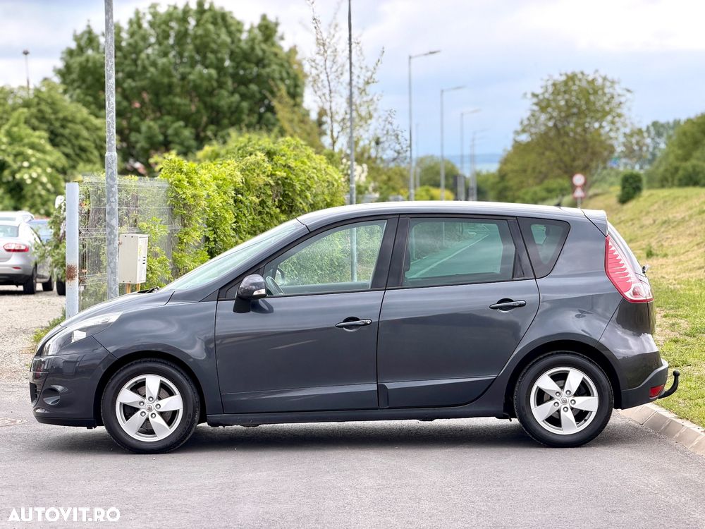 Renault Scenic - 2
