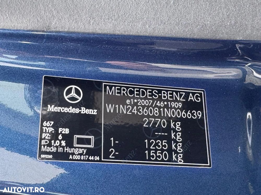 Mercedes-Benz EQB - 5