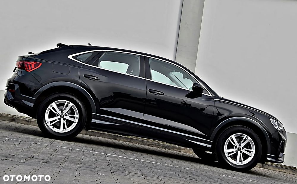 Audi Q3 35 TFSI S tronic - 4