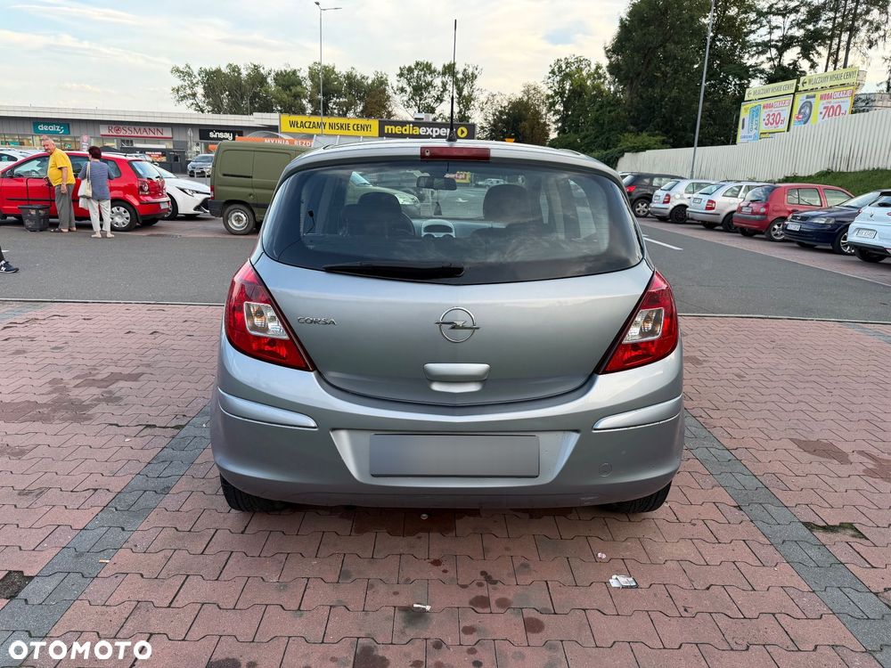 Opel Corsa 1.2 16V - 6