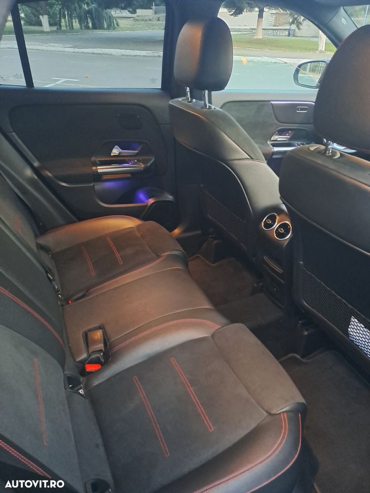 Mercedes-Benz GLA 250 e 8G-DCT AMG Line - 14