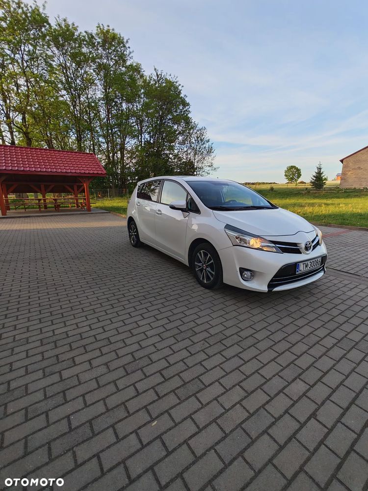 Toyota Verso 1.6 D-4D Active 7os - 2
