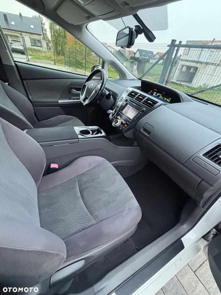 Toyota Prius+ 1.8 HSD Active - 30