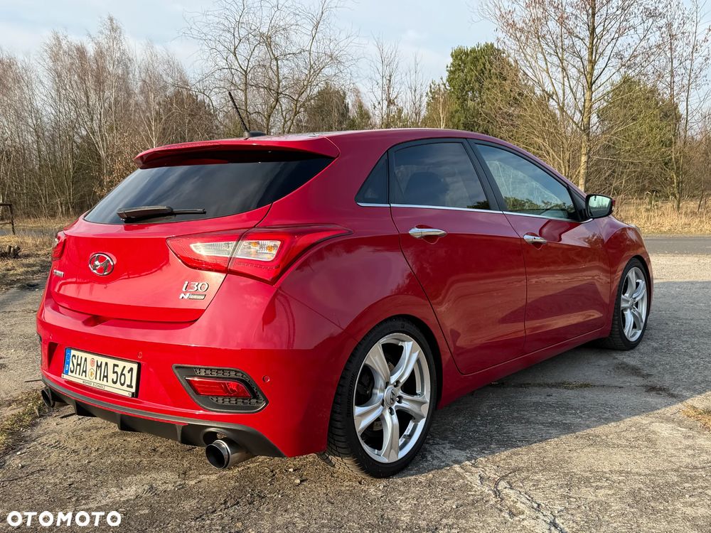 Hyundai i30 1.6 T GDI Turbo - 10