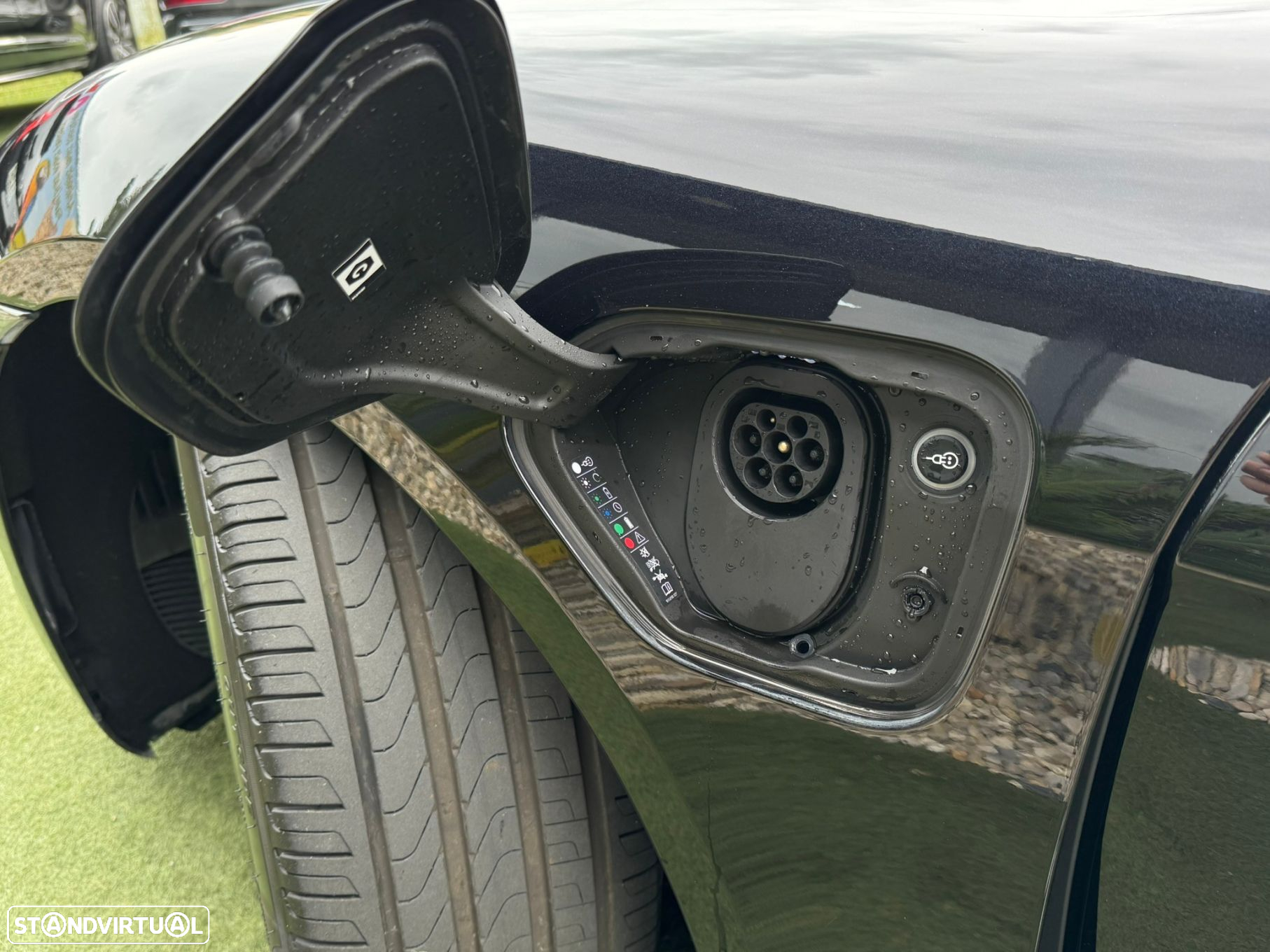 Porsche Taycan Standard - 5