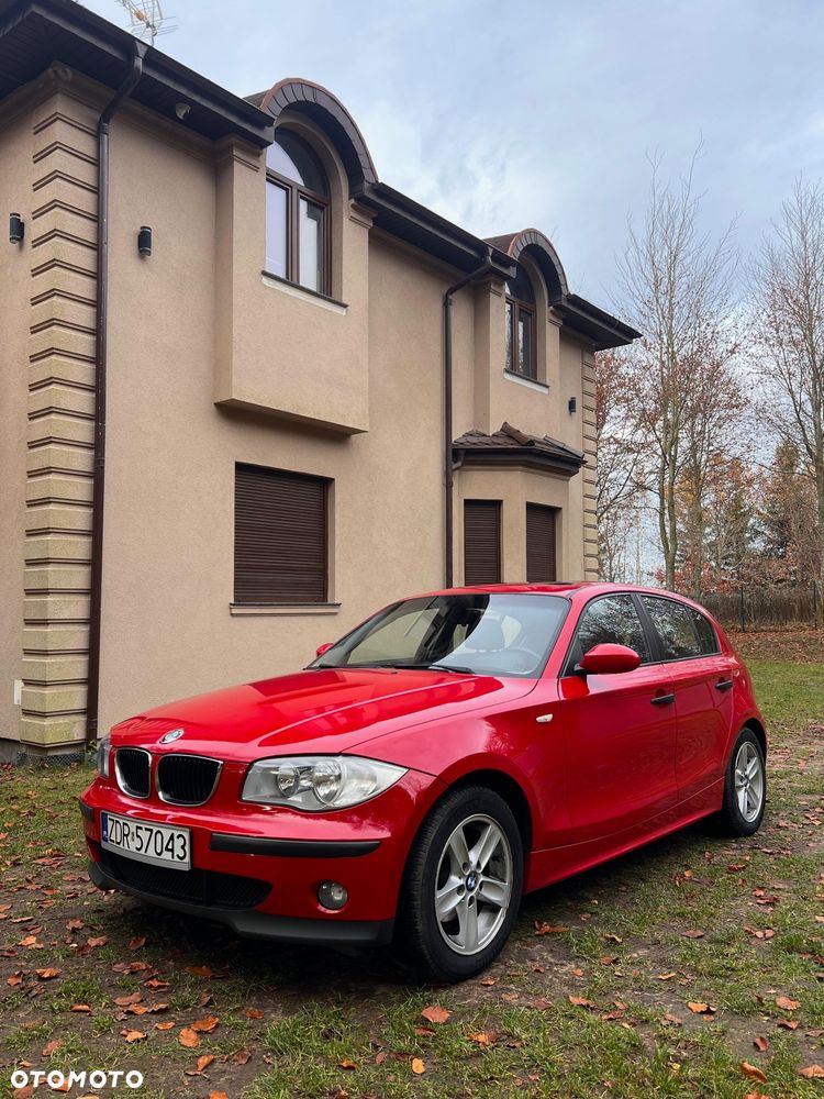 BMW Seria 1 118d DPF - 1