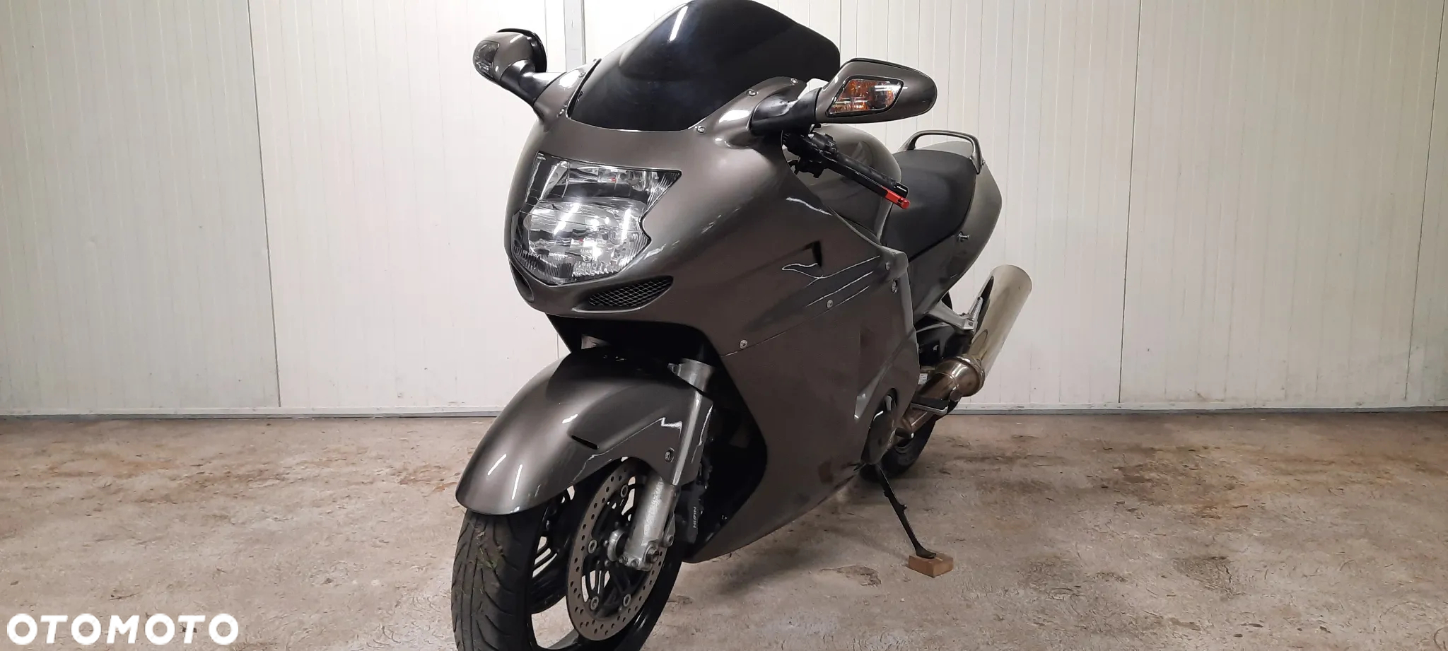 Honda CBR - 6