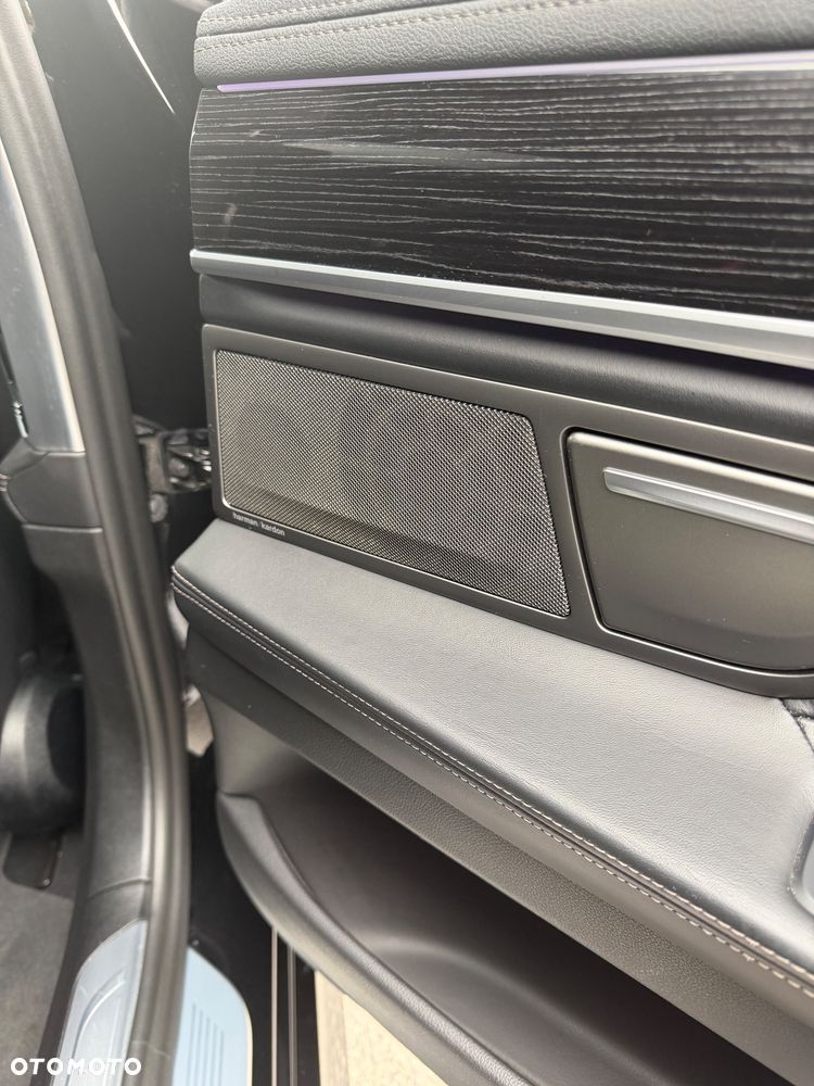 BMW Seria 7 740Li sport - 20