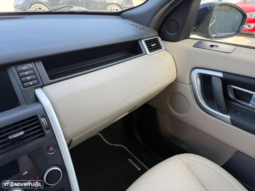 Land Rover Discovery Sport 2.0 TD4 HSE Luxury - 13