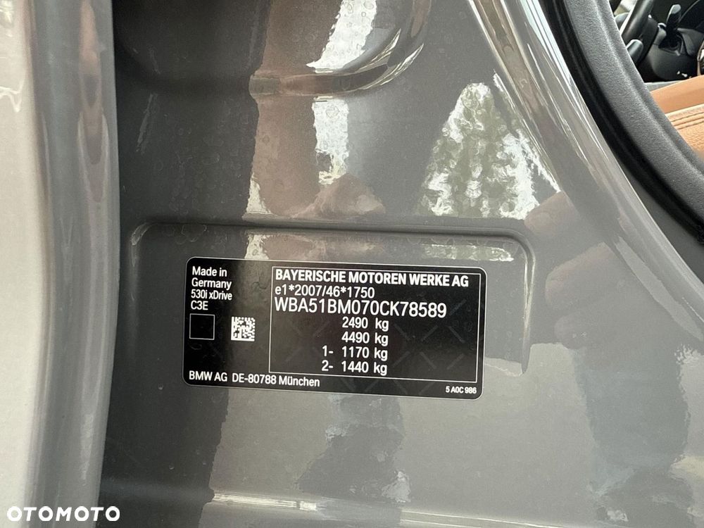 BMW Seria 5 - 22