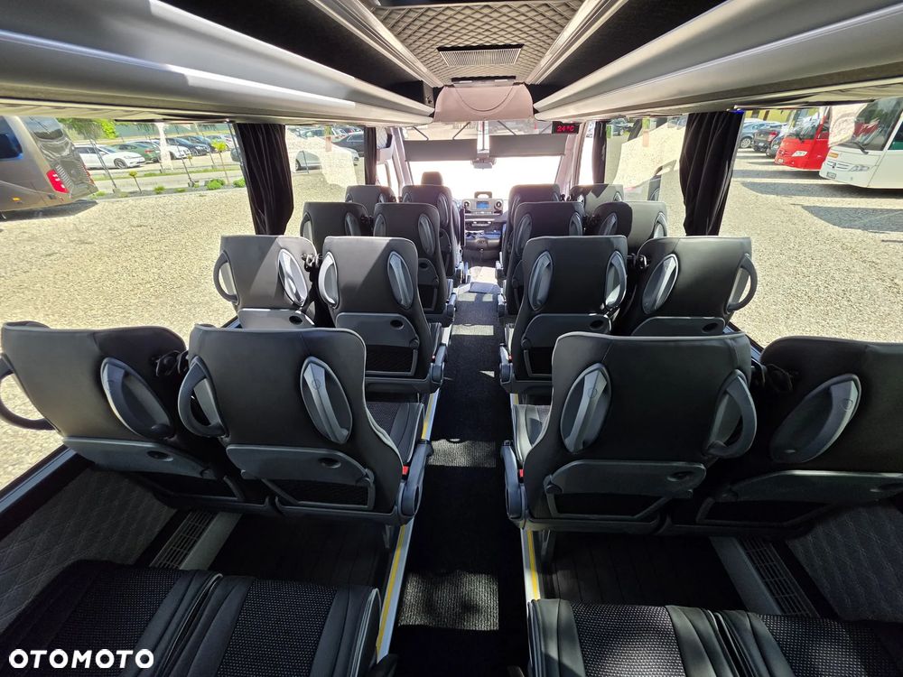 Mercedes-Benz Żak MB Sprinter - 18