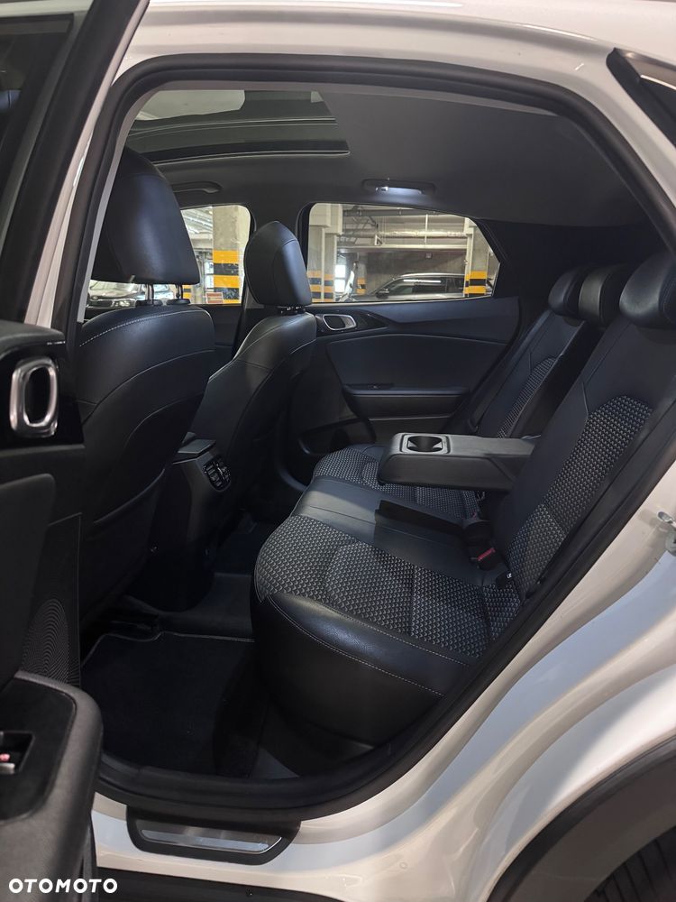 Kia XCeed 1.5 T-GDI L DCT - 10