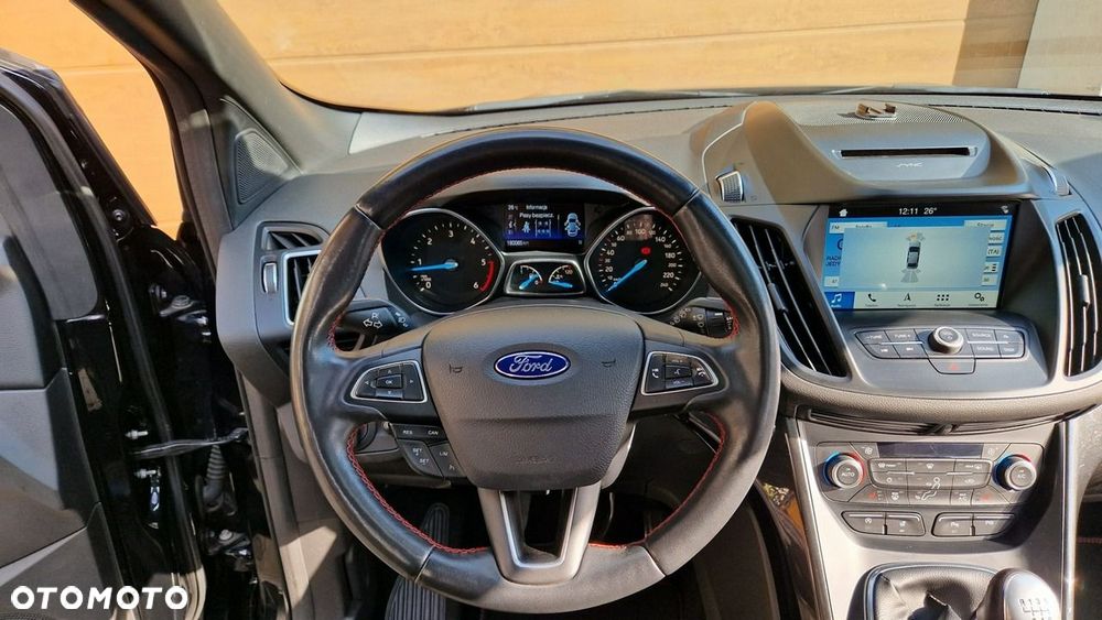 Ford Kuga - 28