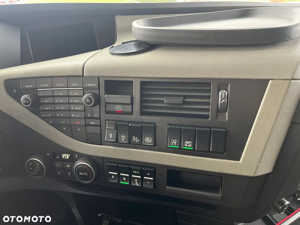 Volvo FH / NOWE OPONY/ SERWISOWANY /  ZADBANY / OKAZJA - 31