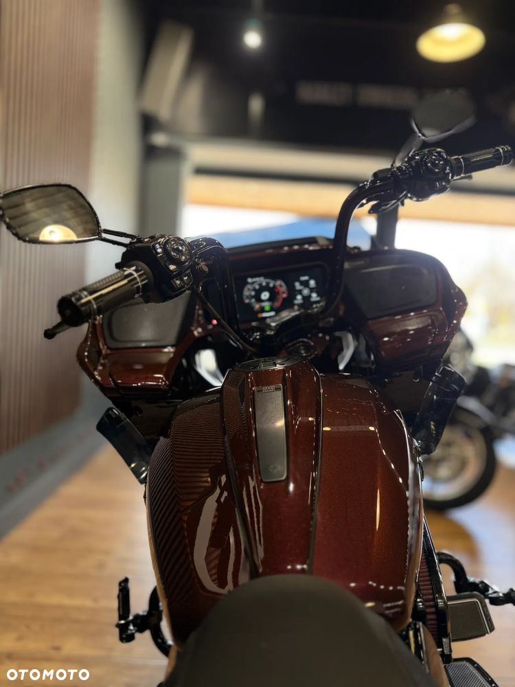 Harley-Davidson Touring Road Glide - 15