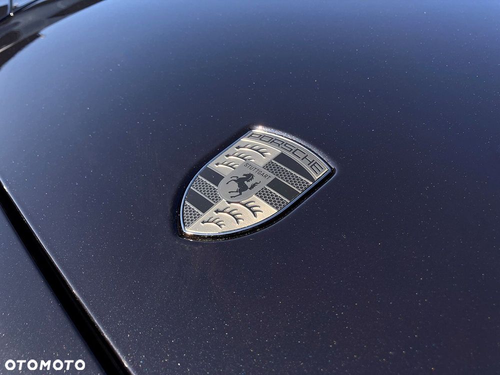 Porsche Panamera - 32