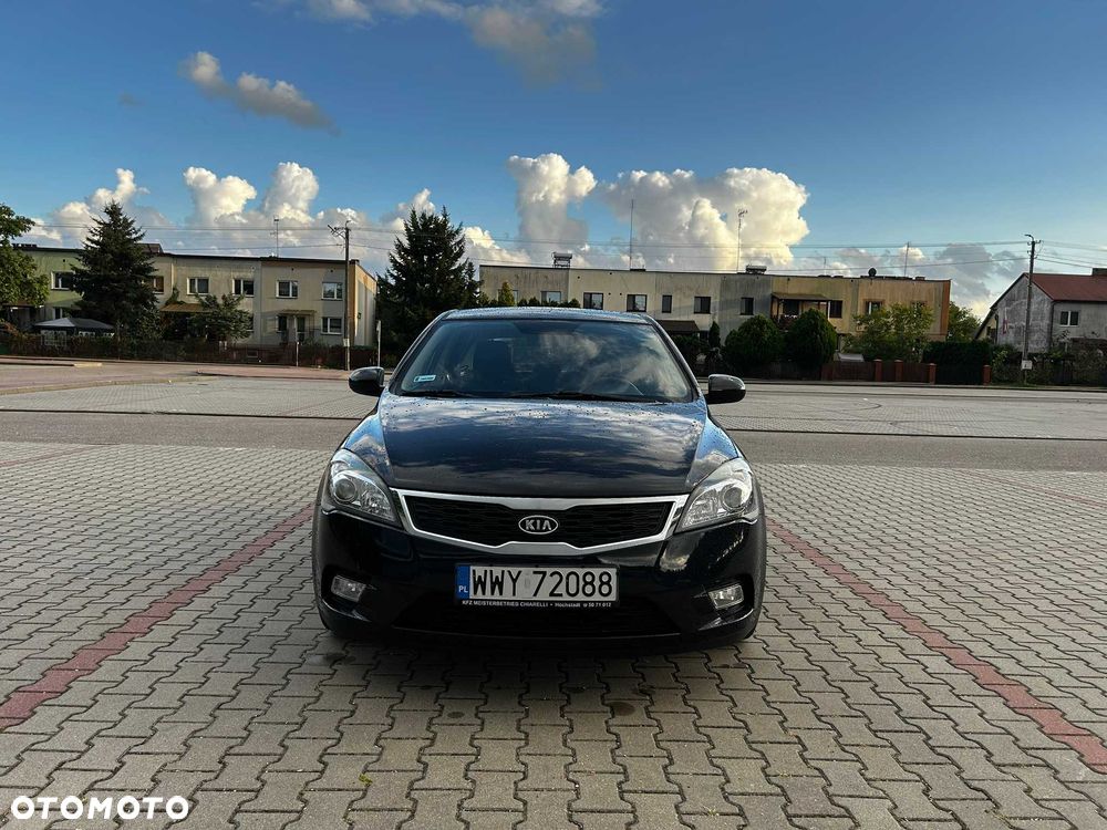 Kia Ceed - 2