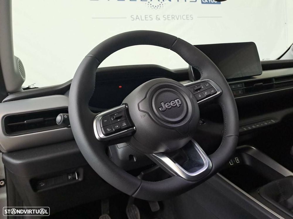 Jeep Avenger 1.2 GSE T3 Summit - 12