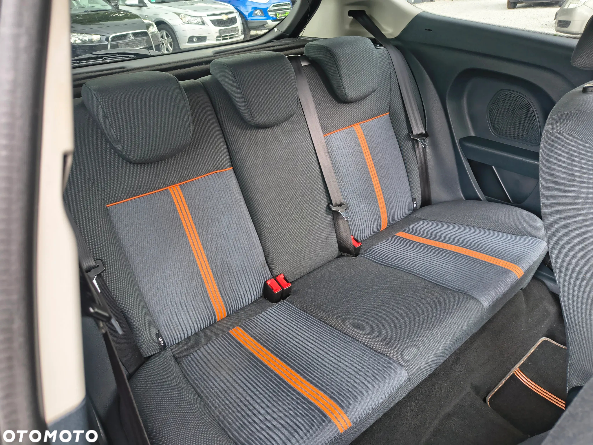 Ford Fiesta 1.25 Platinium X - 21