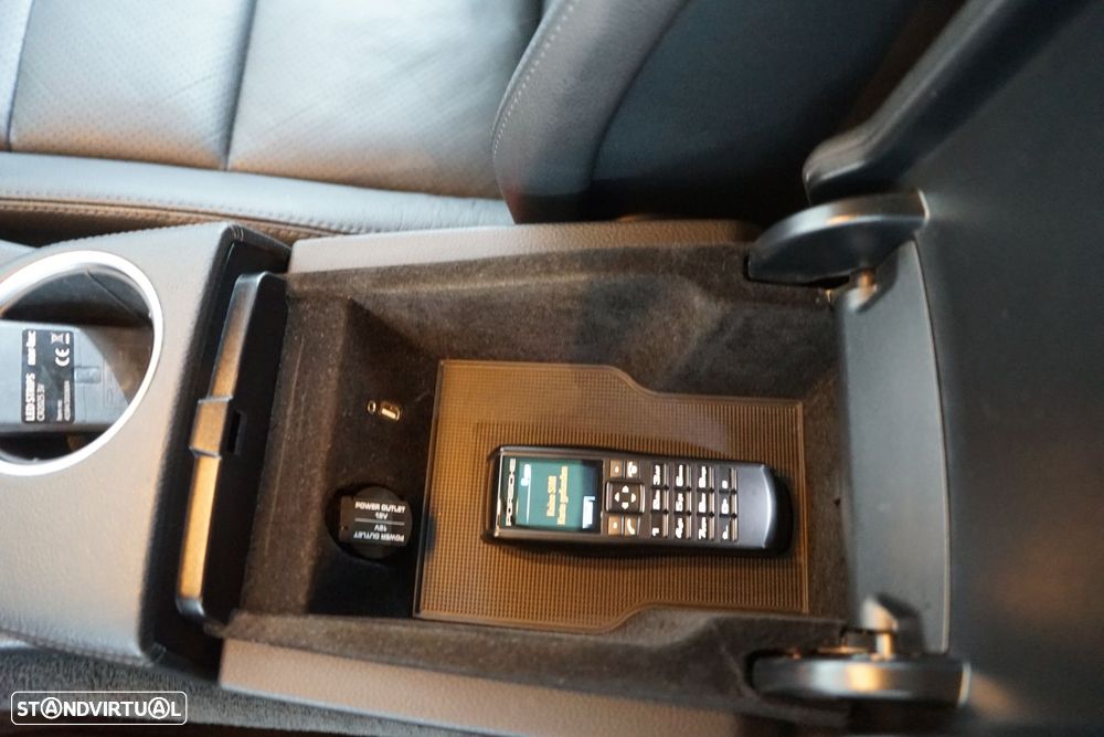 Porsche Panamera Platinum Edition - 37