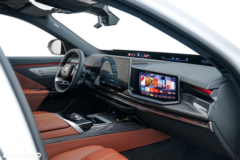 BMW Seria 7 740 xDrive MHEV - 24