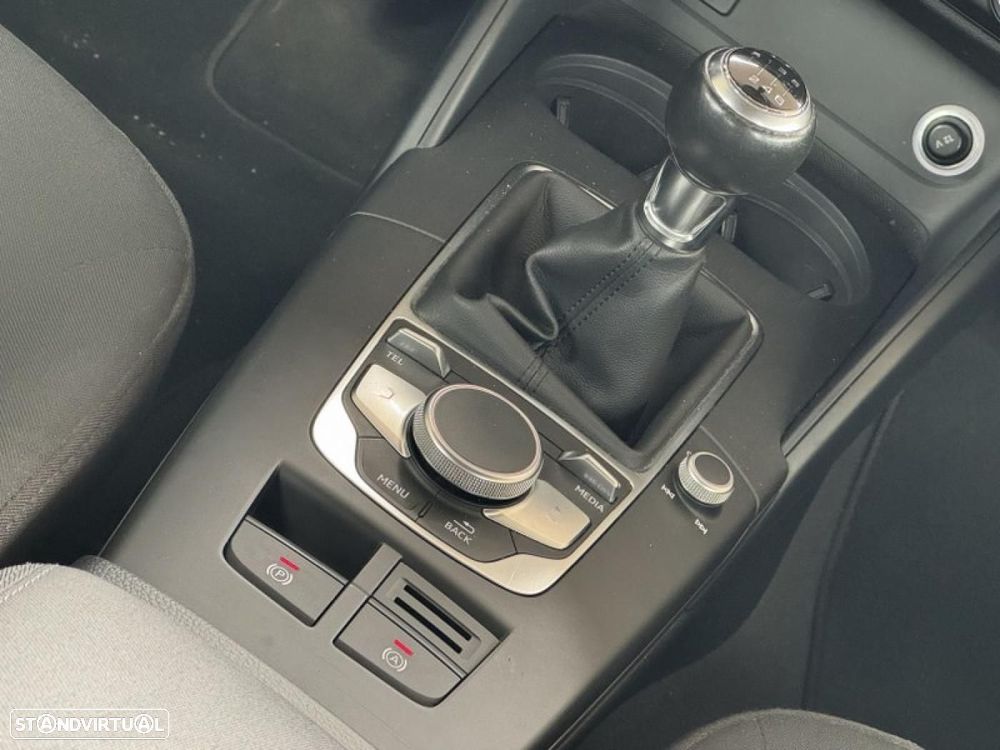 Audi A3 Sportback 2.0 TDI - 18