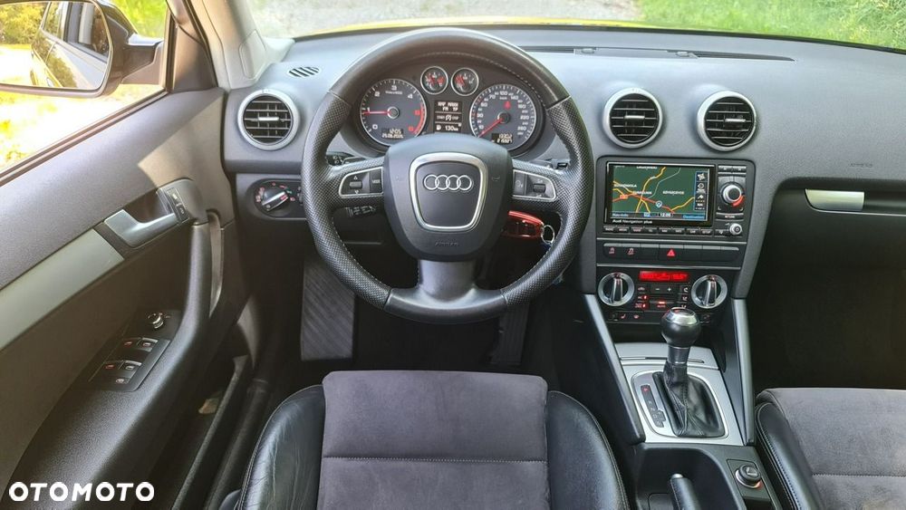Audi A3 Sportback 2.0 TDI DPF S tronic Ambition - 16