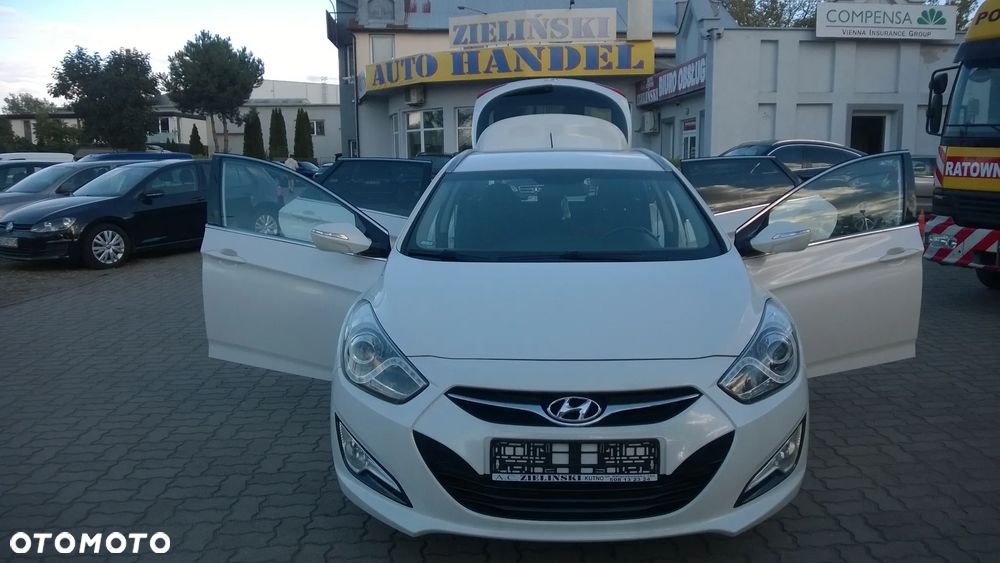 Hyundai i40 Kombi 1.6 Trend - 22