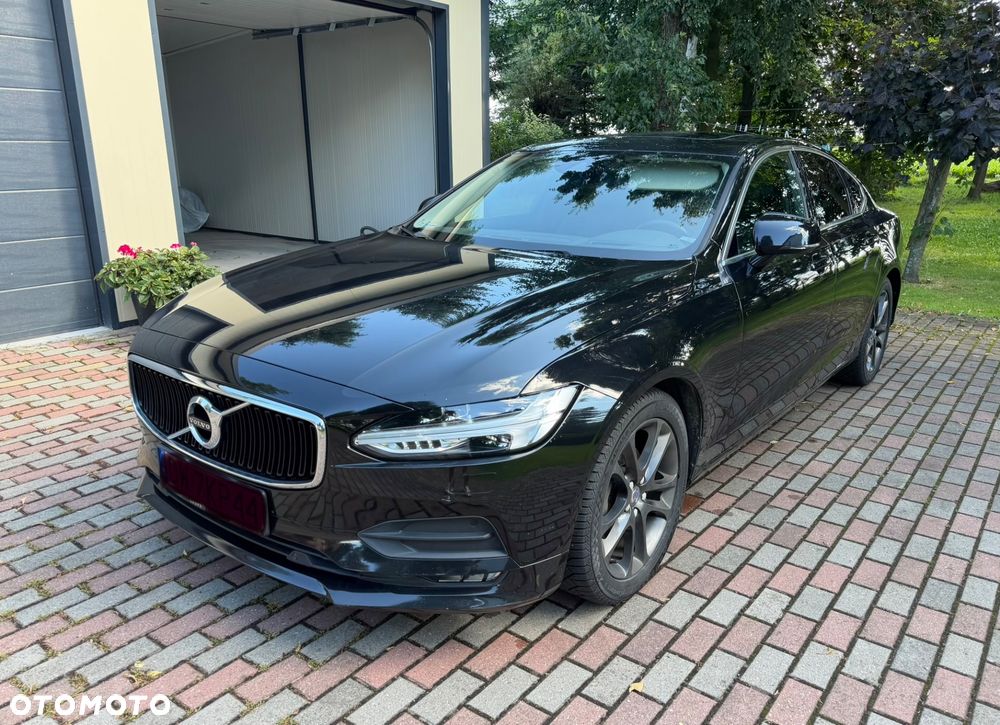 Volvo S90 D4 SCR R-Design - 3