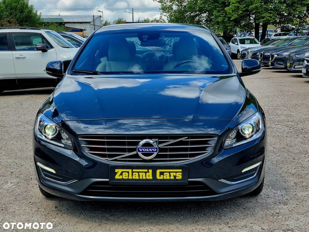 Volvo S60 D4 Momentum - 4