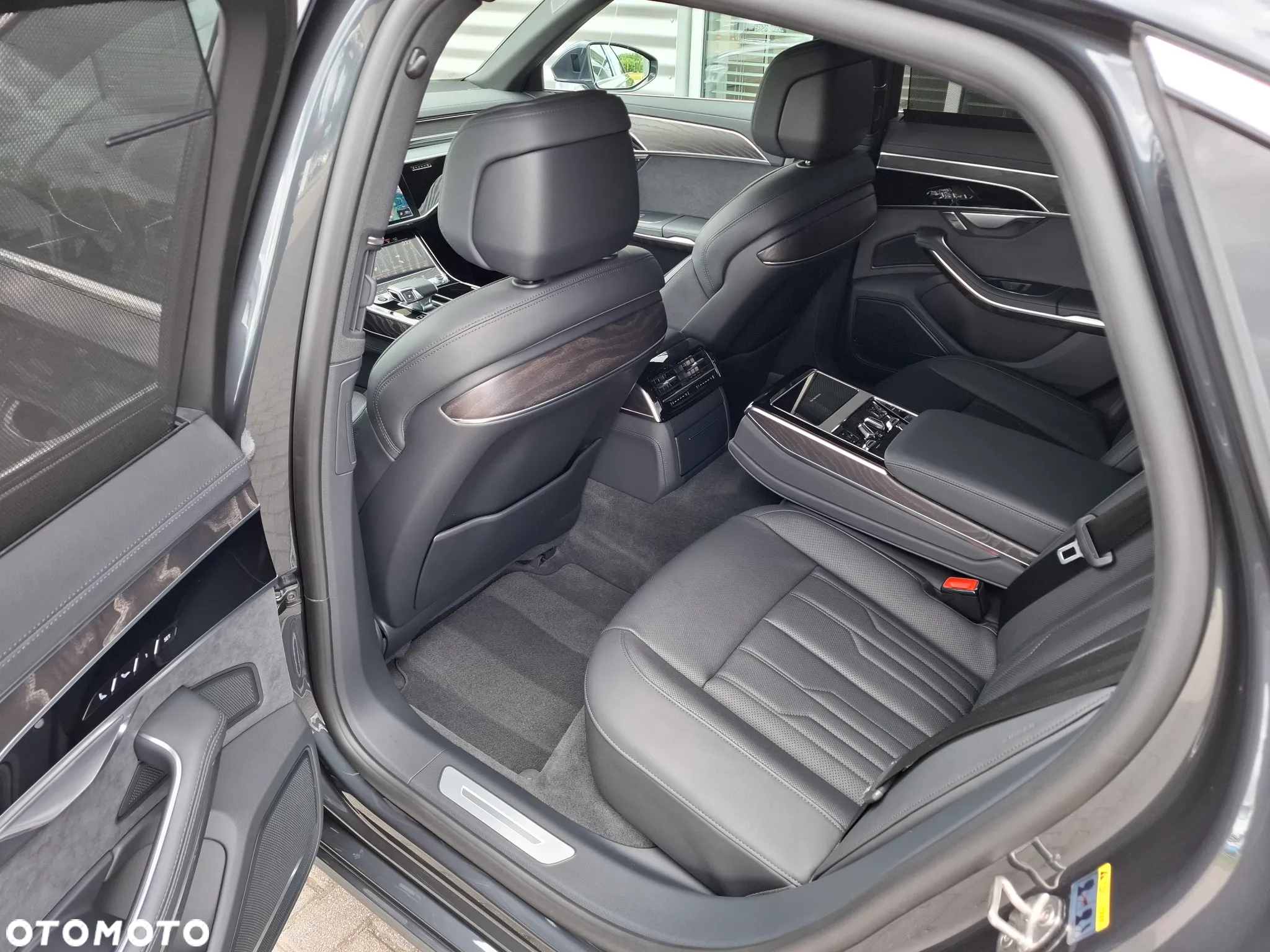 Audi A8 60 TFSI e Quattro Tiptronic - 11