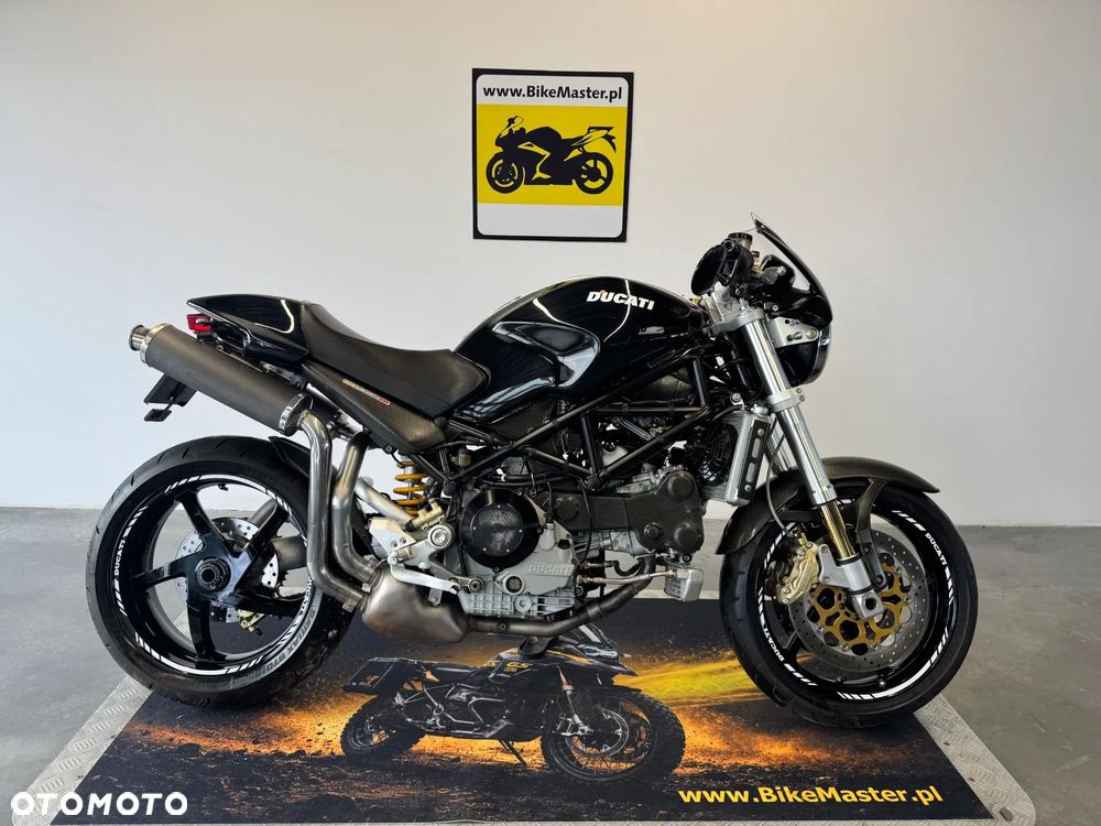 Ducati Monster - 1