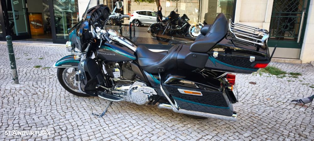Harley-Davidson Tour Electra Glide Ultra Limited CVO - 2