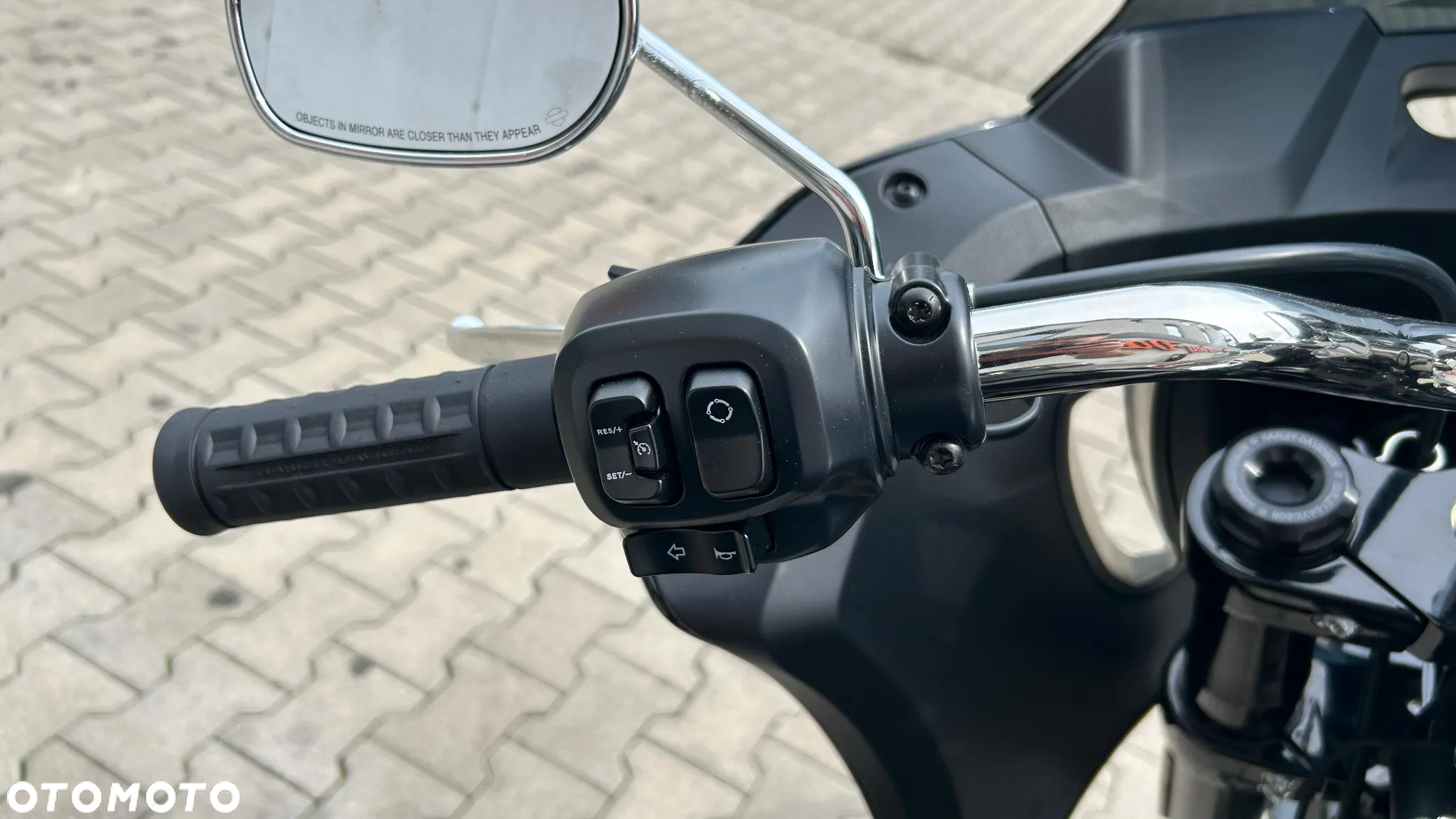 Harley-Davidson Softail Low Rider - 15