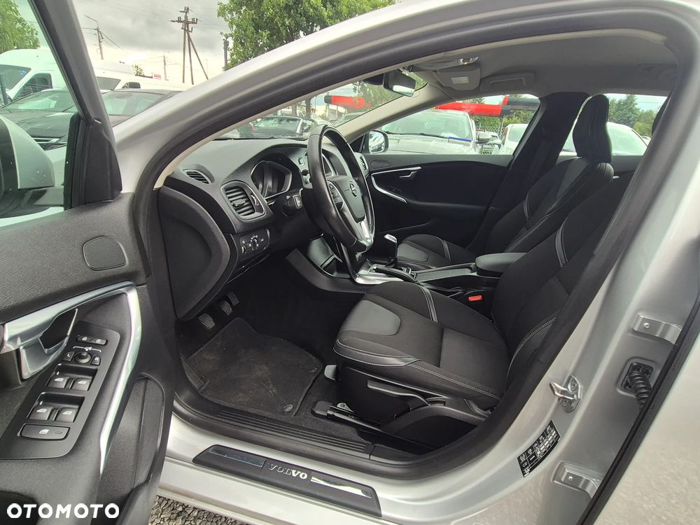 Volvo V40 D2 Drive-E SCR Dynamic Edition - 26