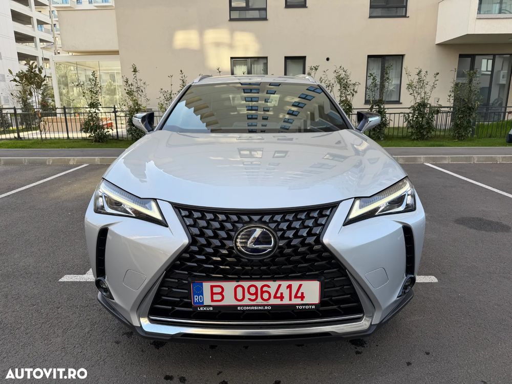 Lexus UX 250h E-FOUR Business - 3