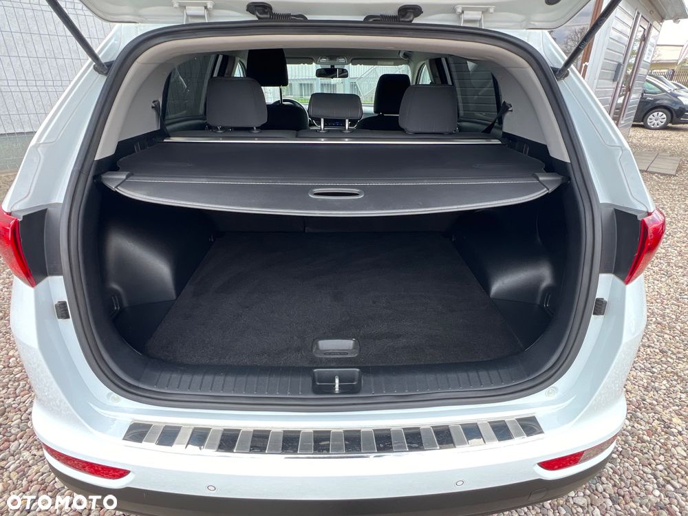 Kia Sportage 1.6 GDI 2WD DREAM-TEAM EDITION - 28