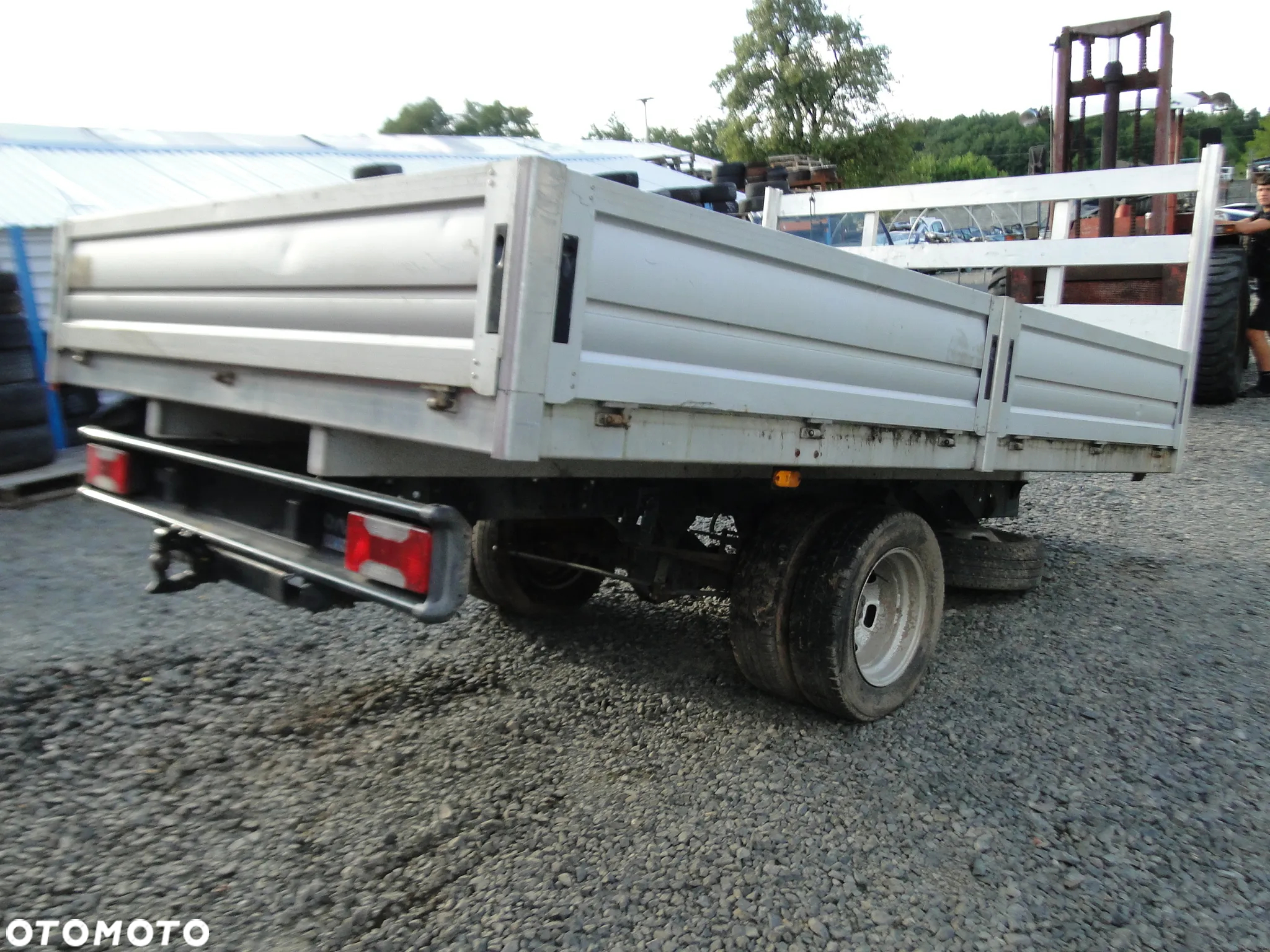 IVECO DAILY III PAKA SKRZYNIA ŁADUNKOWA ALUMINIOWA 3.7x2.27 00-06r - 5