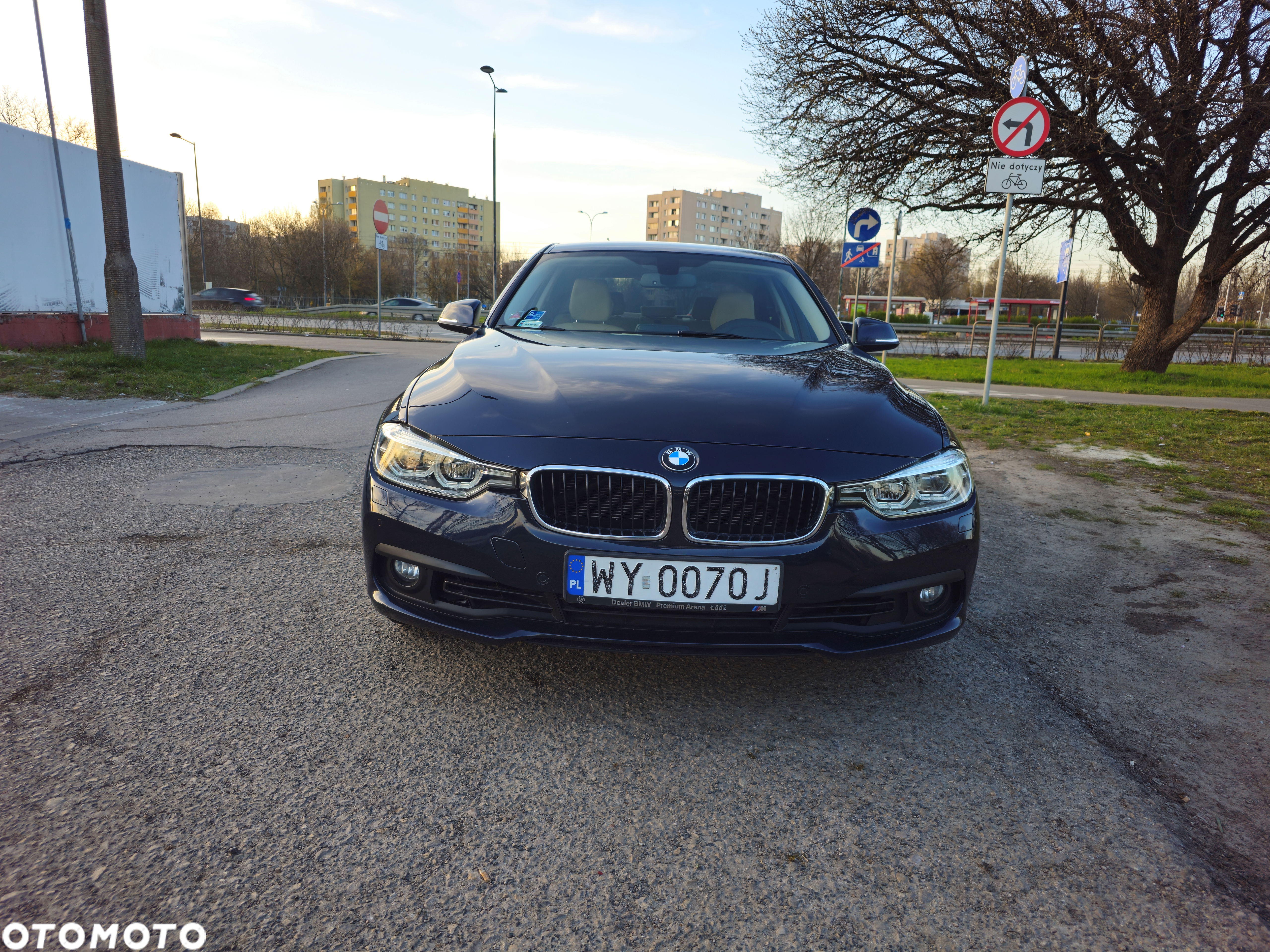 BMW Seria 3 318i Luxury Line - 12