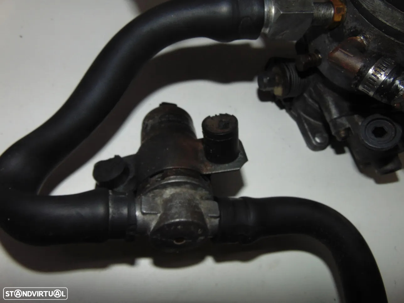 Volvo serie 200/700/900 corpo borboleta - 2