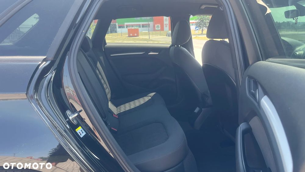 Audi A3 Sportback 1.4 TFSI Attraction - 15